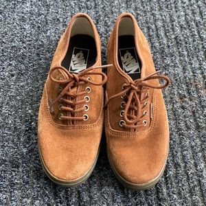 Vans women’s size 6.5 brown suede shoes